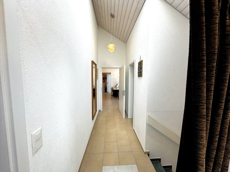 Spacious single-family house with breathtaking views in Herlisberg (11)