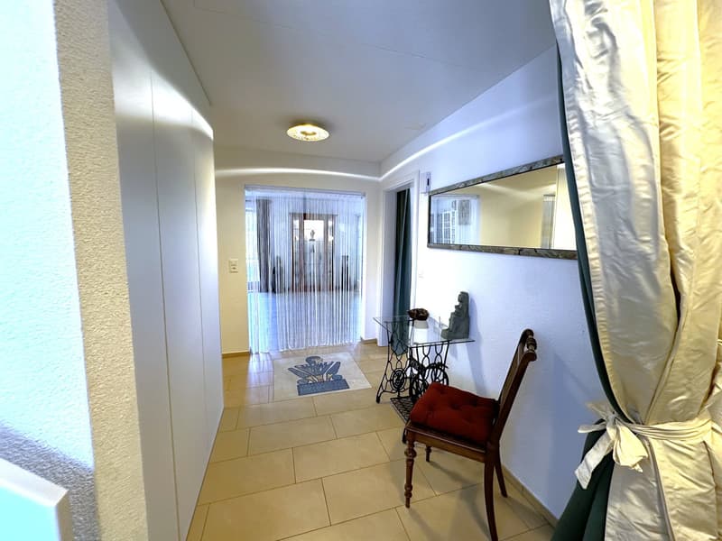 Spacious single-family house with breathtaking views in Herlisberg (13)