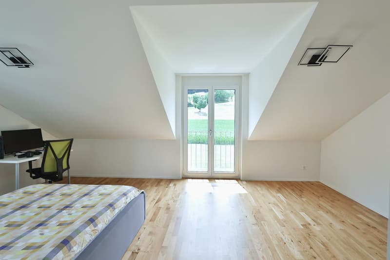 Maison mitoyenne moderne de 6,5 pièces avec jardin de 146 m2 à Waltenschwil (8)