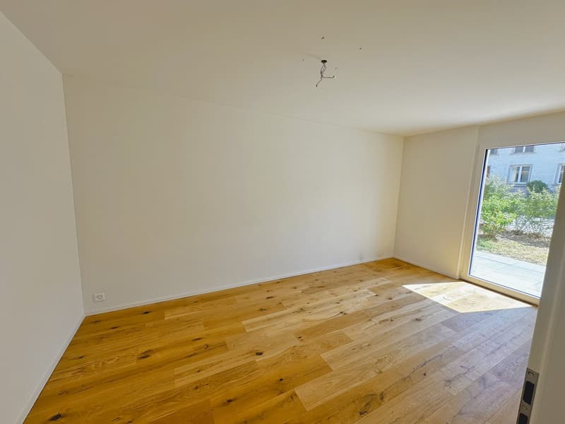 Lichtdurchflutete 2.5 Zimmer-Wohnung im Erdgeschoss sofort verfügbar (8)