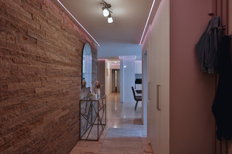 Moderne 4.5 Zimmer Wohnung mit 180 m² Garten (3)