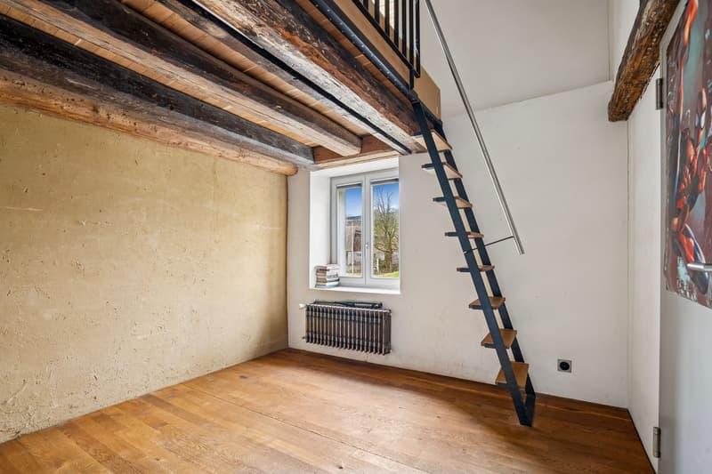 Charming 5.5-room semi-detached house in Küttigen (8)