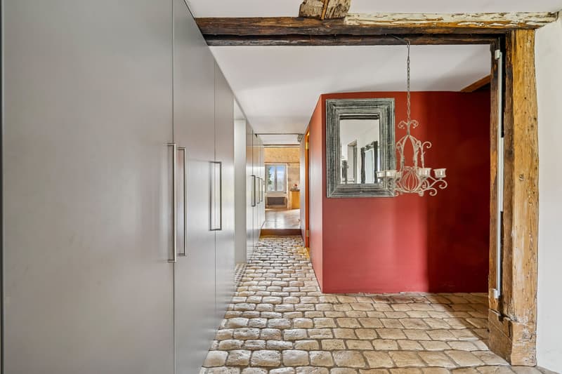 Charming 5.5-room semi-detached house in Küttigen (6)