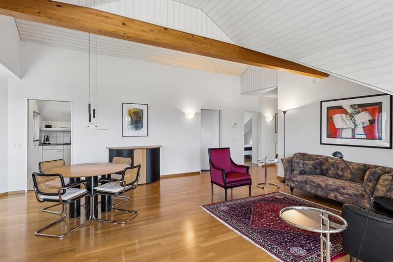 3.5-Zimmer-Dachwohnung mit 18 m² Balkon in Buchrain kaufen (1)