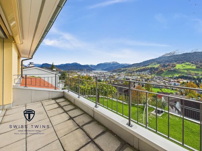 Casa di 5.5 locali con panorama e giardino in affitto a Kriens (10)