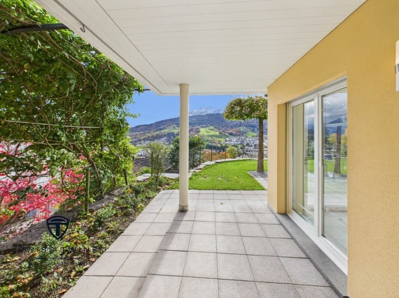 Casa di 5.5 locali con panorama e giardino in affitto a Kriens (11)