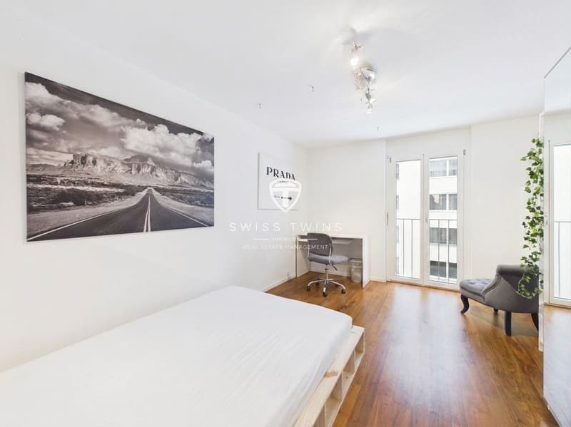 Bright 5.5-room row house with gallery feeling in Ottikon near Kemptthal (10)