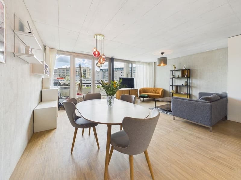 Helle 4.5-Zi.-Maisonette mit Aussenbereich in Zürich mieten (2)