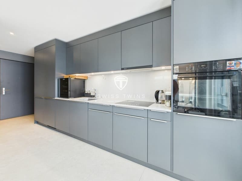 Moderne 3.5-Zimmer-Penthousewohnung mit Loggia in Zürich (8)