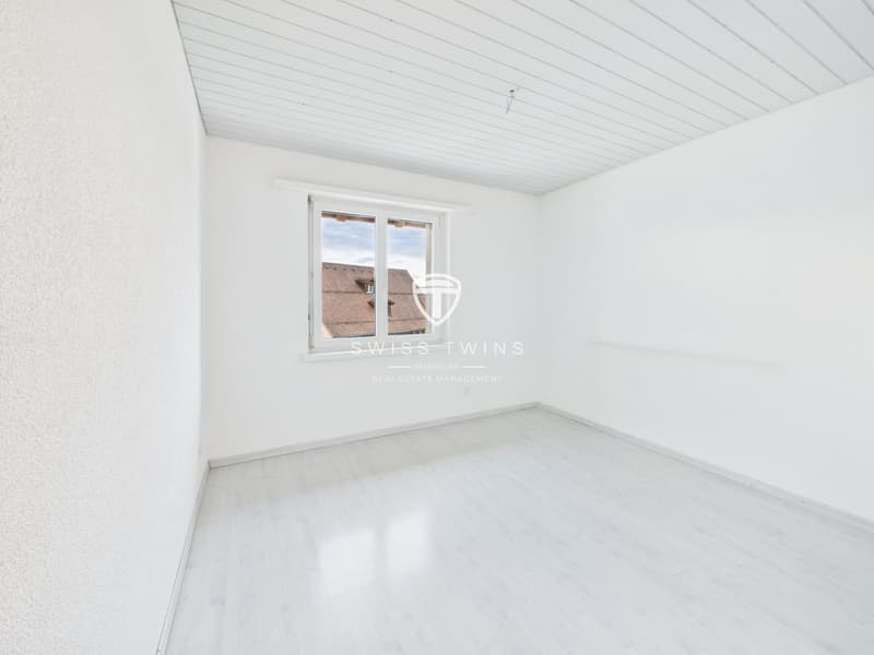 5,5-Zimmer-Maisonette mit Cheminée in Schübelbach mieten (11)