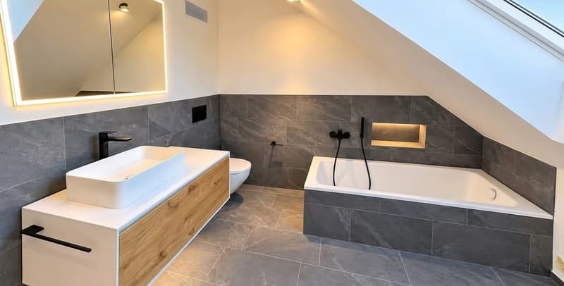 Exklusive Attikawohnung 3.5 Zimmer mit Weitblick - Ein Hauch von Dolce Vita (3)