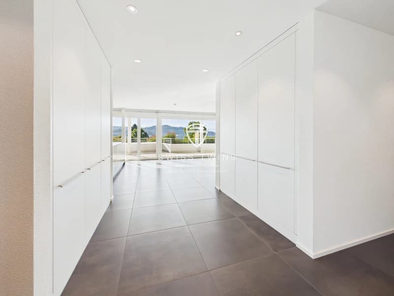 Exklusive 6½-Zimmer-Wohnung mit 203 m² Wohnfläche und grosser Terrasse in Bolligen (3)