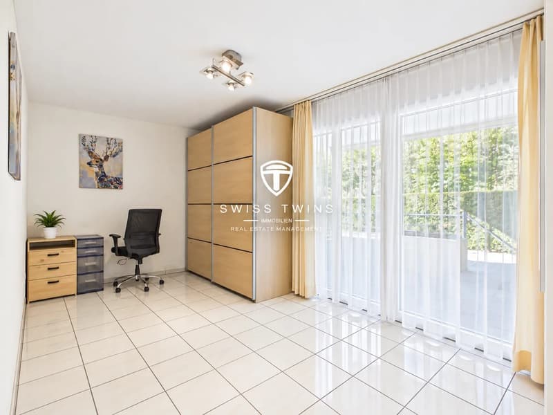 Familientraum in Bülach - grosszügige 4.5-Zimmer-Gartenwohnung mit rund 100 m² Aussenbereich (7)