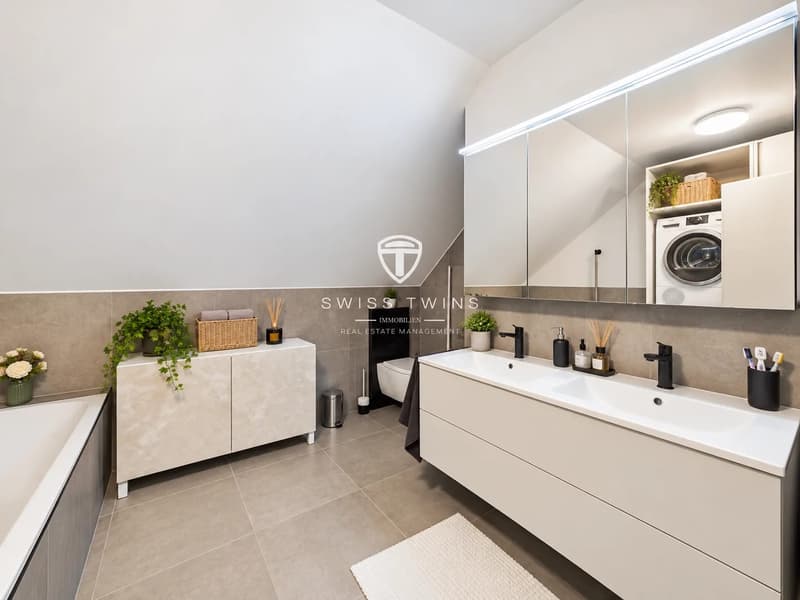 Grosszügige 4.5-Zimmer-Dachwohnung mit Cheminée und zwei Balkonen in Effretikon (8)