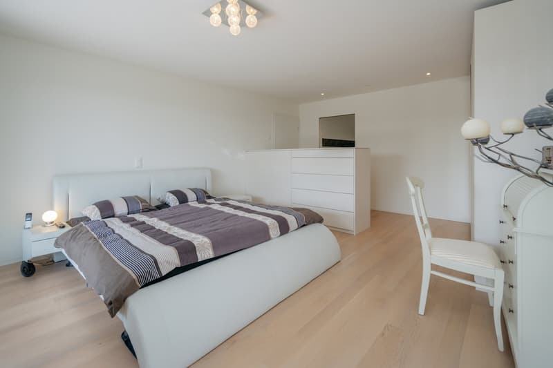 Space, Light, Panoramic View: Living at the Highest Level (11)