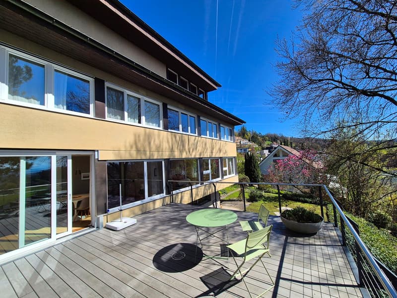 Exclusive 7.5 room single-family house in a privileged sunny location (1)