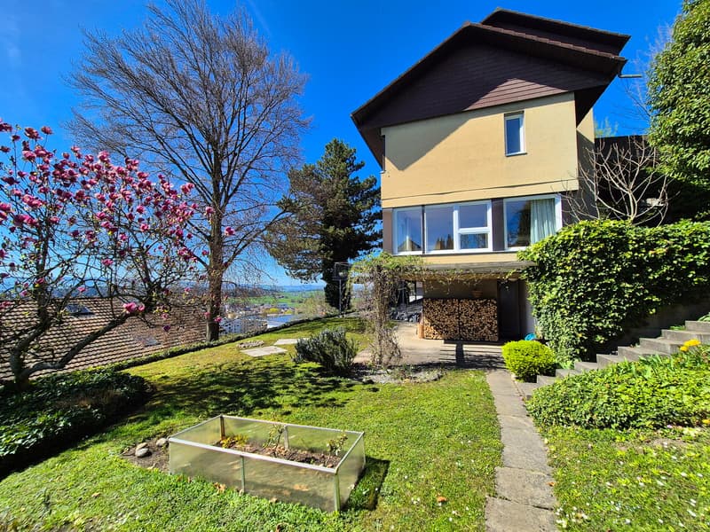 Exclusive 7.5 room single-family house in a privileged sunny location (13)