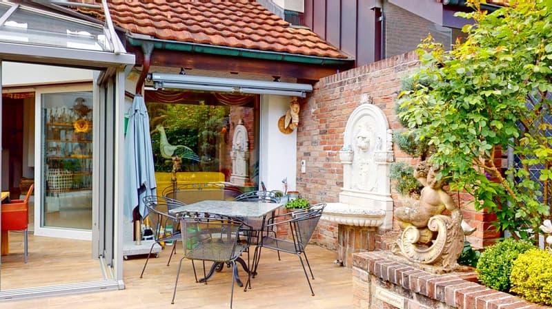 Charming 4½-room row house in popular Stallikon (11)