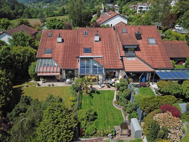 Charming 4½-room row house in popular Stallikon (2)