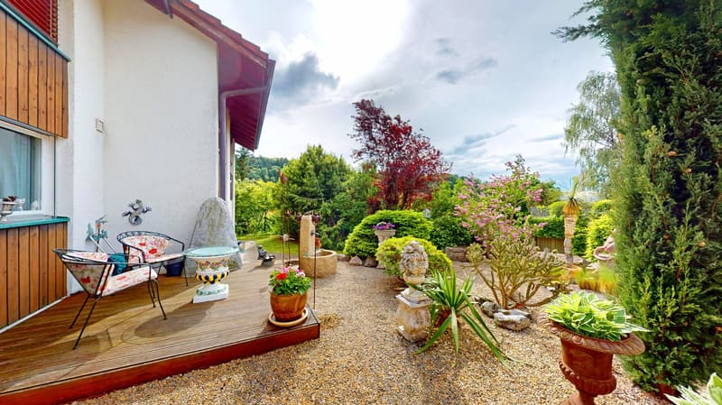 Charming 4½-room row house in popular Stallikon (10)