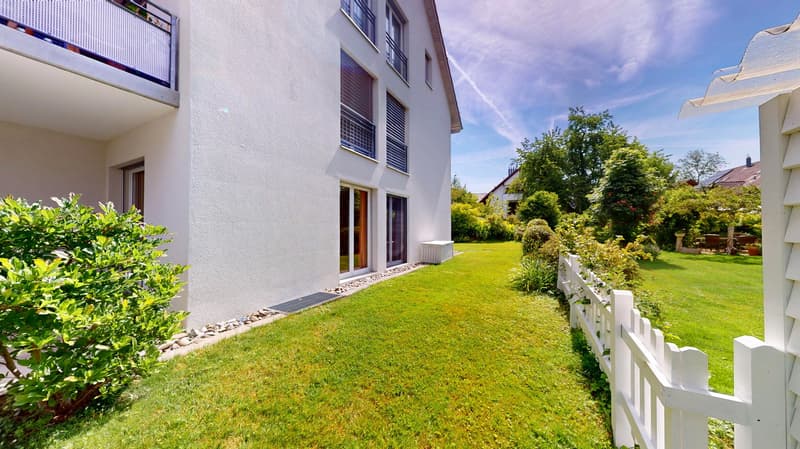 Affascinante appartamento di 3,5 locali con giardino da sogno (9)