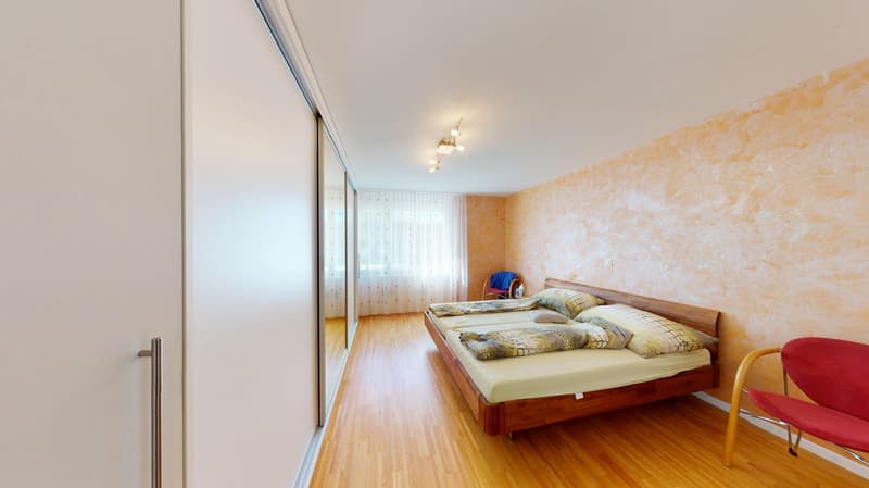 Wohnen im Grünen: Charmante 3½-Zimmer-Wohnung mit grossem Garten (6)