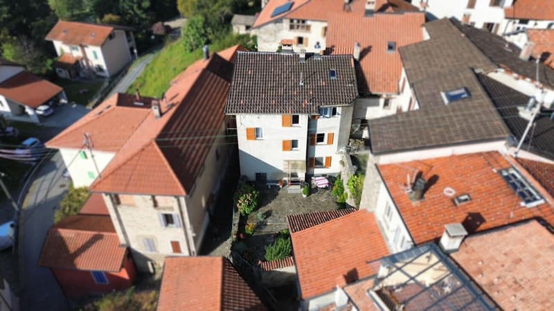 Breno – Family house with large terrace (7)