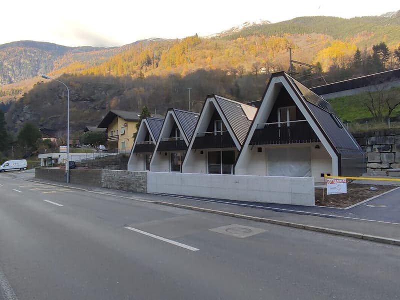 Faido-Mairengo – Modern semi-detached houses (4)