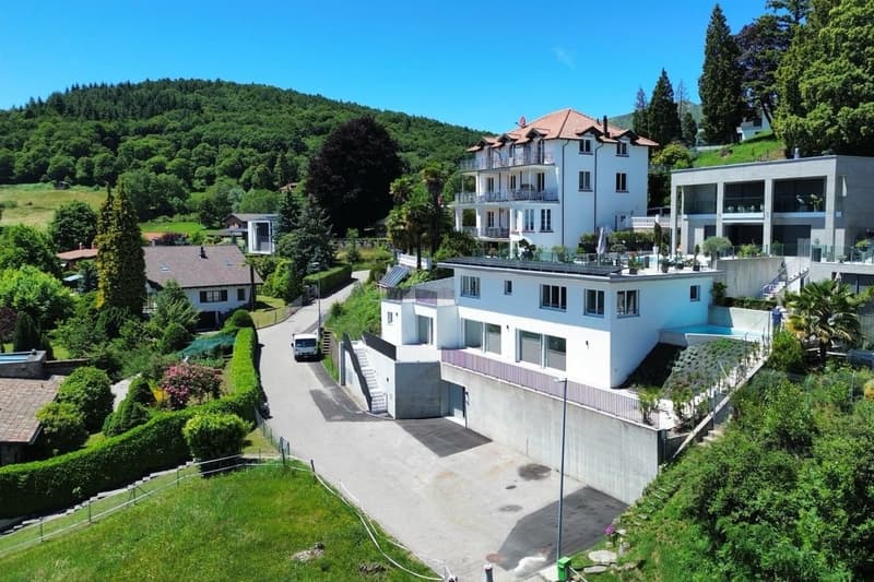 Cademario – Exclusive villa with pool and spectacular lake view (14)