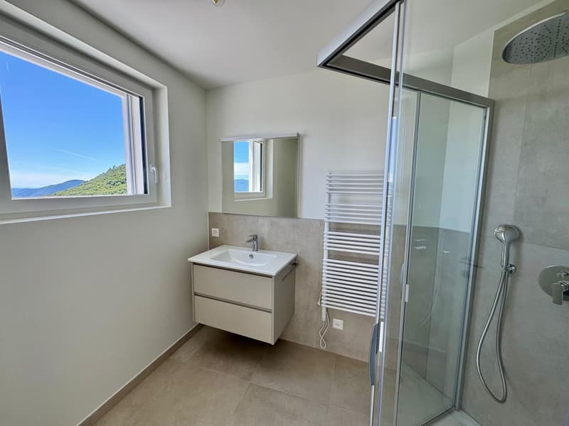 Cademario – Exclusive villa with pool and spectacular lake view (8)