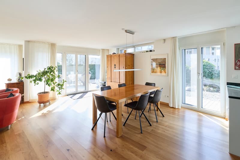 Arrive, breathe, be at home – living at the highest level in Meilen. (4)