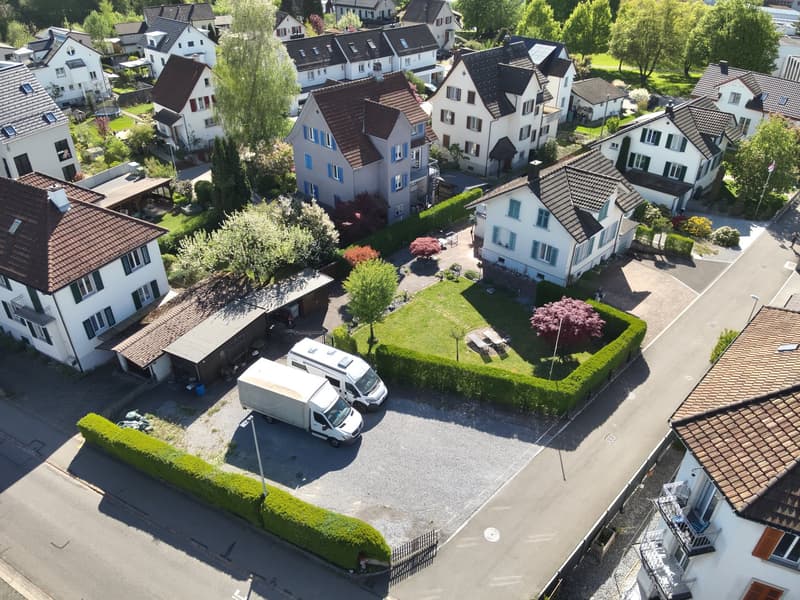 Attractive building land with development potential & project study – central location in Rüti ZH (1)