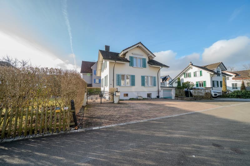 Attractive building land with development potential & project study – central location in Rüti ZH (16)