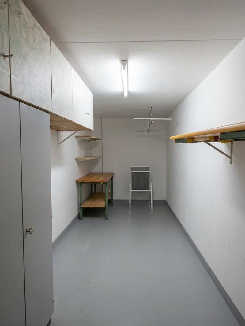 Wohnen auf 136 m²: Lichtdurchflutete 4.5-Zimmerwohnung mit riesiger Küche (21)