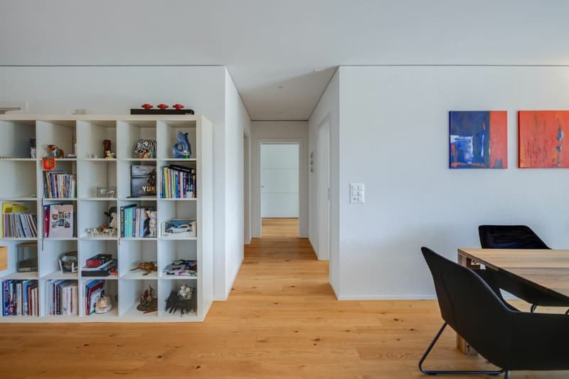 Living with a view - exclusive terrace apartment in Utzigen (12)
