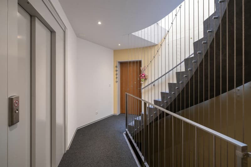 Stilvolles Wohnen mit Weitsicht - Exklusive 4.5 Zimmer Eigentumswohnung in Zollikofen (21)
