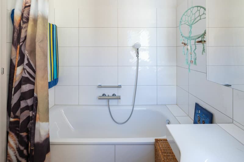 Stilvolles Wohnen mit Weitsicht - Exklusive 4.5 Zimmer Eigentumswohnung in Zollikofen (13)