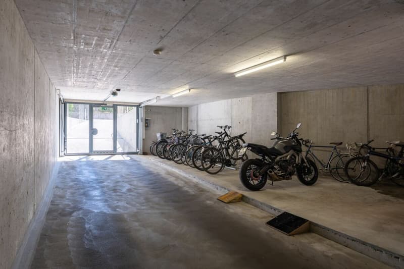 Stilvolles Wohnen mit Weitsicht - Exklusive 4.5 Zimmer Eigentumswohnung in Zollikofen (23)