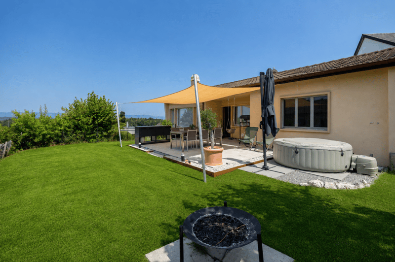 Freistehendes Einfamilienhaus mit unverbaubarer Aussicht (20)