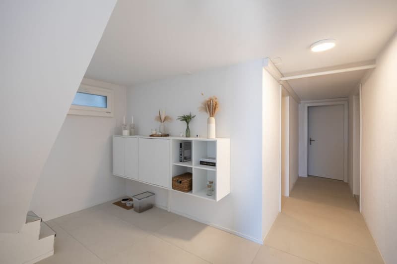 Freistehendes Einfamilienhaus mit unverbaubarer Aussicht (4)