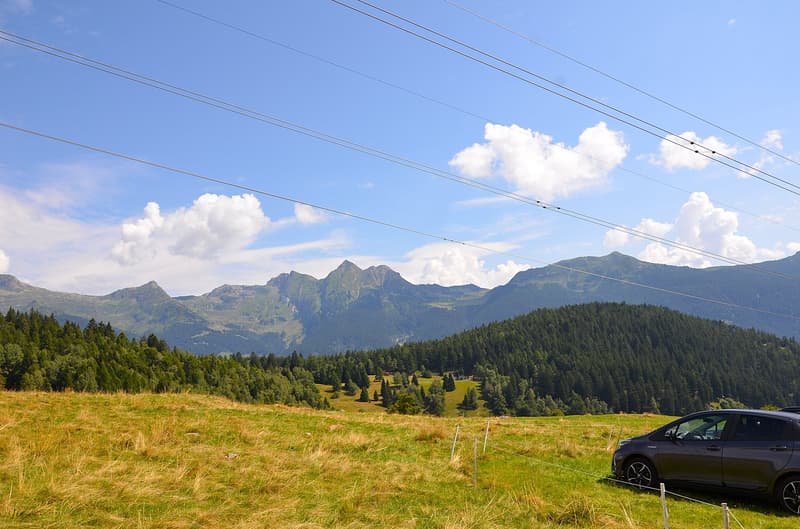 Großer Stall zu rennovieren mit Grundstück und schöner Aussicht (7)