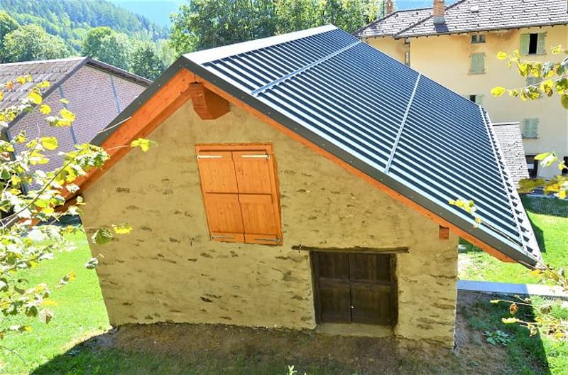 Teilweise renoviertes Rustico mit Baugenehmigung und Grundstück (2)