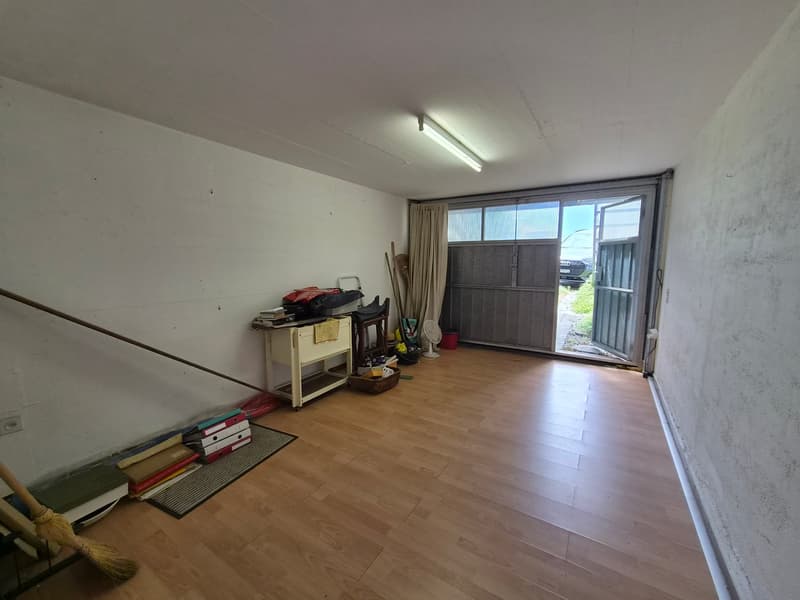 Casa a schiera con terrazza e garage  in un posto tranquillo e soleggiato (21)