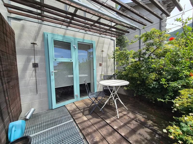 Casa a schiera con terrazza e garage  in un posto tranquillo e soleggiato (6)