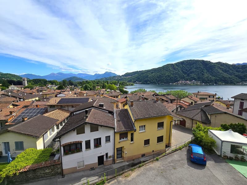 Large property to renovate with lake view and possibility of expansion (3)