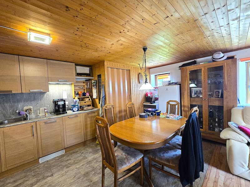 schönes Doppelchalet mit Garten und herrlicher Aussicht (23)