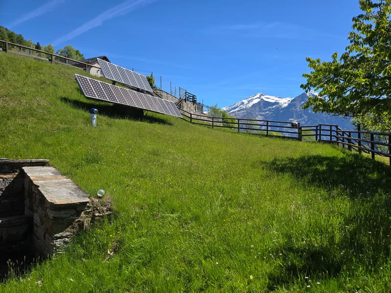 schönes Berghaus mit grossem Land und herrlichem Panoramablick (32)