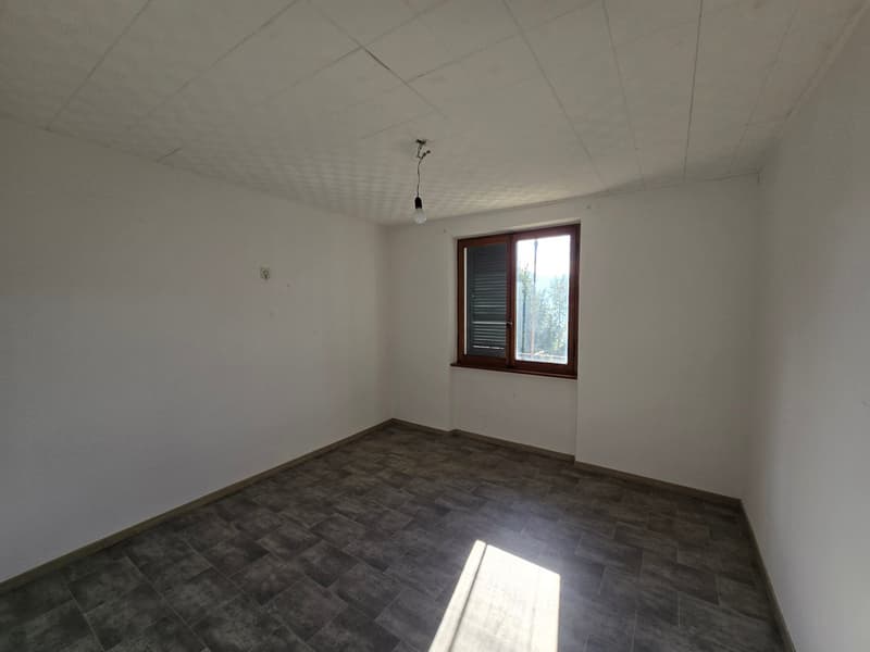 Grande proprietà con vista lago panoramica e terreno edificabile (12)