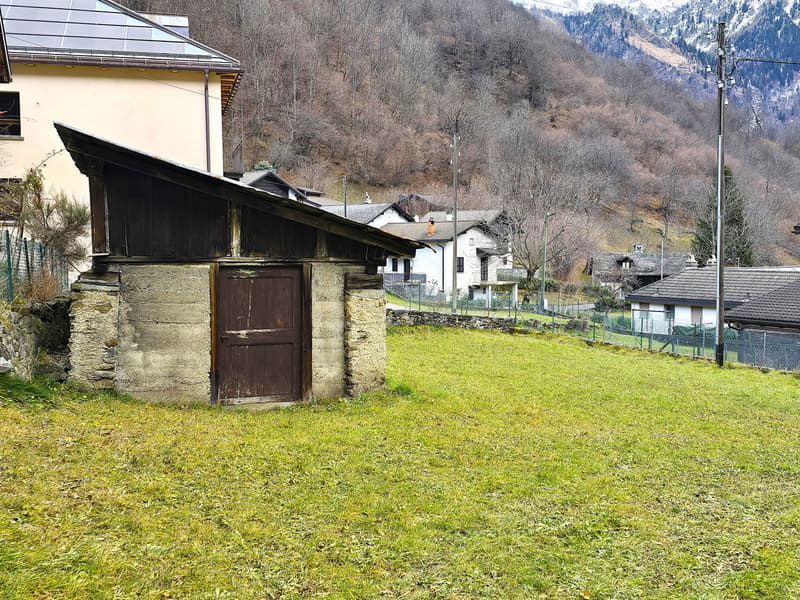 Charmantes historisches Haus mit grossem Grundstück (30)