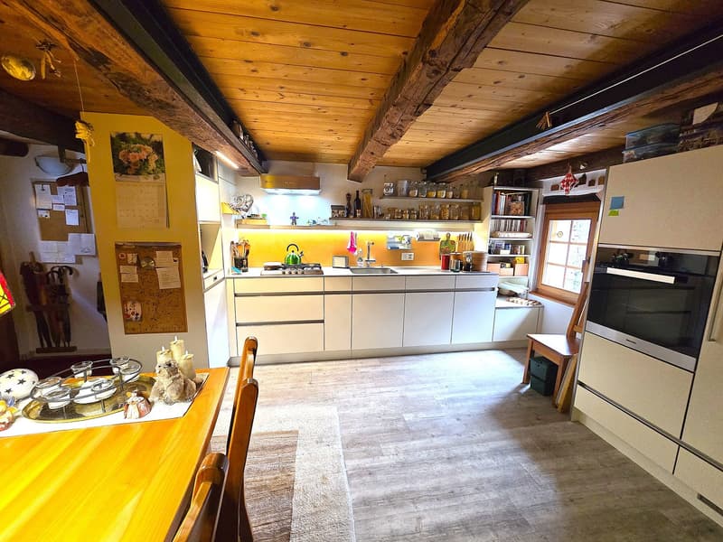 Charmantes rustikales Haus mit herrlicher Aussicht, Terrasse & Garage (13)